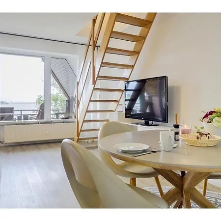 Casa de Férias Panoramaic Sea View Maisonette In Lemkenhafen *