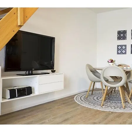 Panoramaic Sea View Maisonette In Lemkenhafen